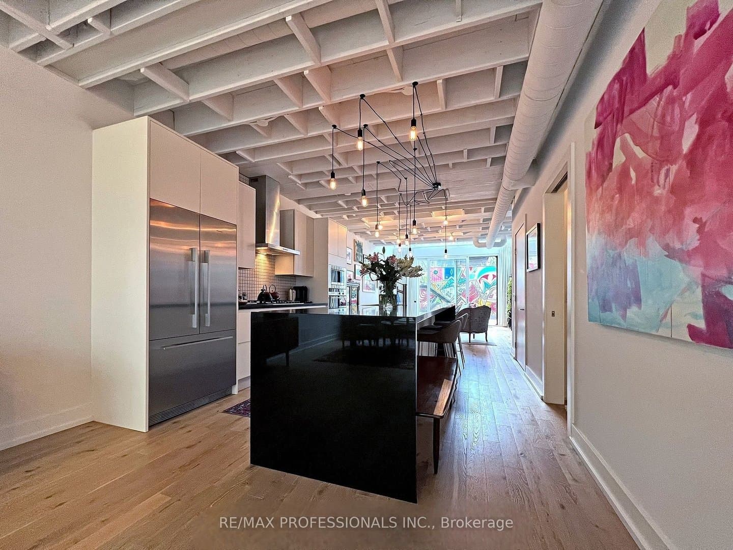 60 Melbourne Avenue - Photo 3
