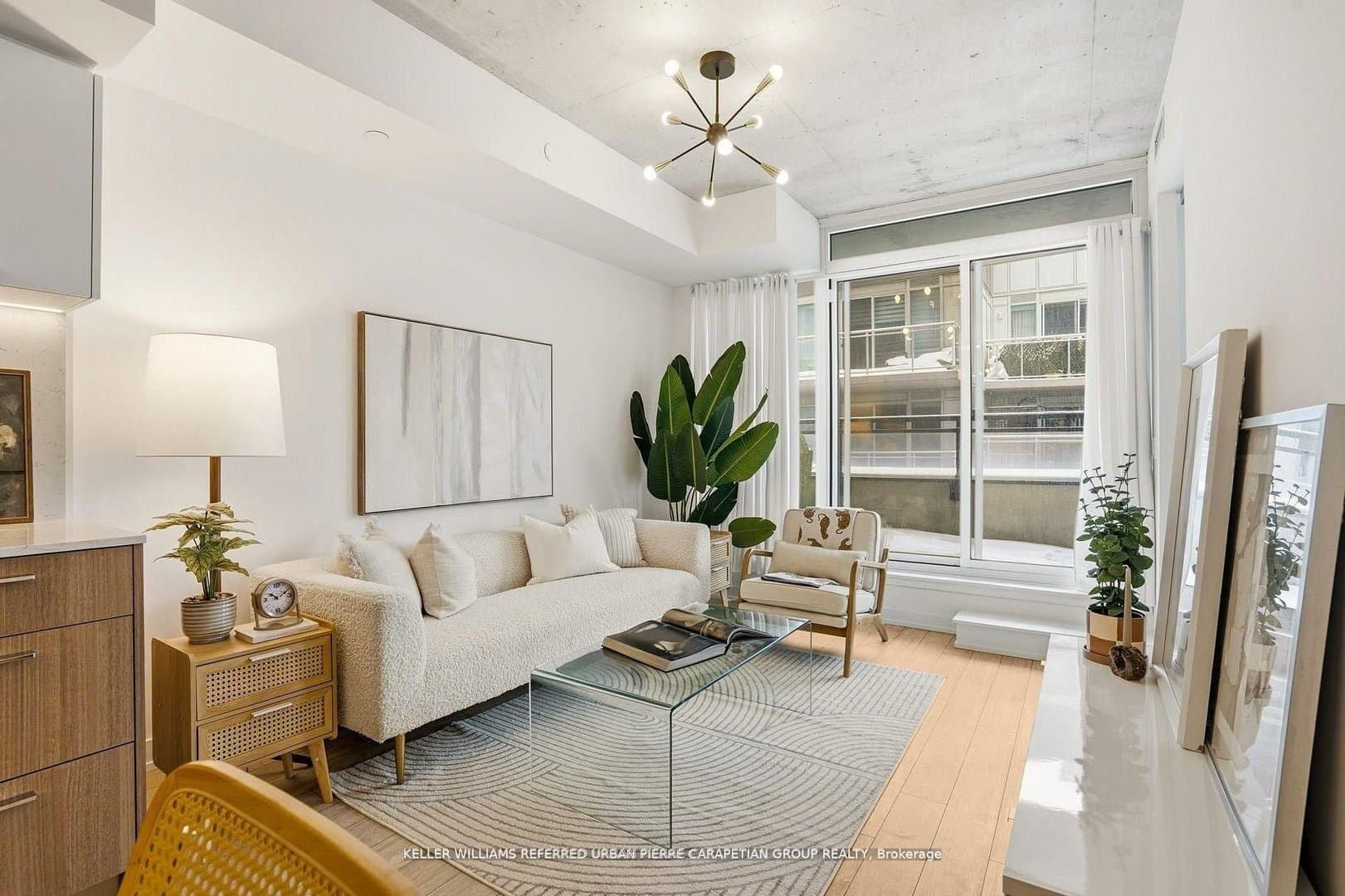 15 Baseball Place - Photo 2