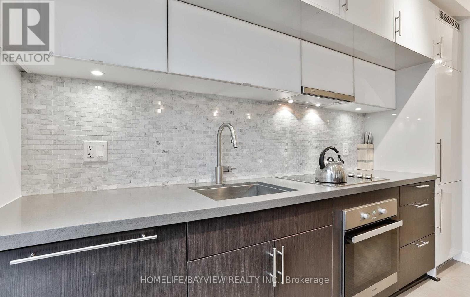 8 Mercer Street - Photo 4