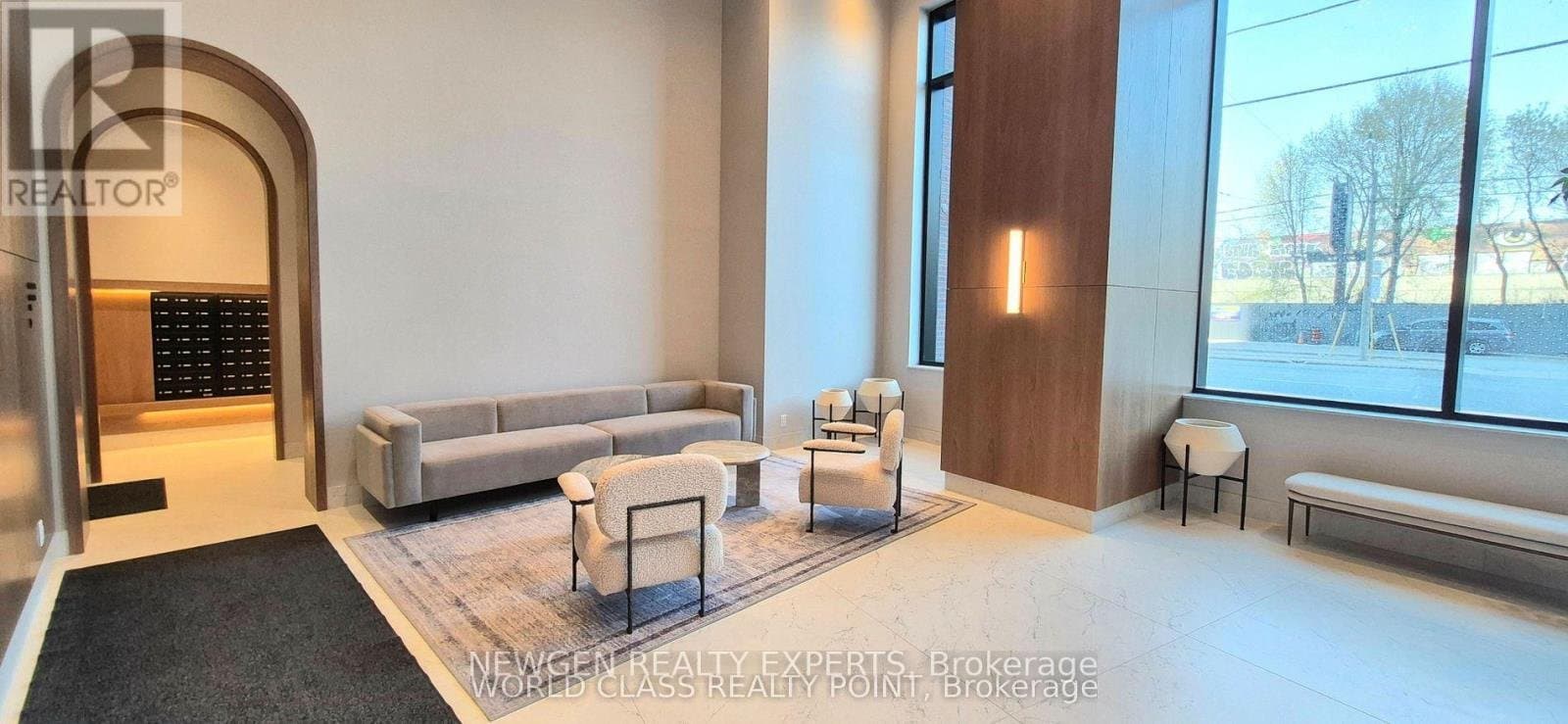 1185 Dupont Street - Photo 2