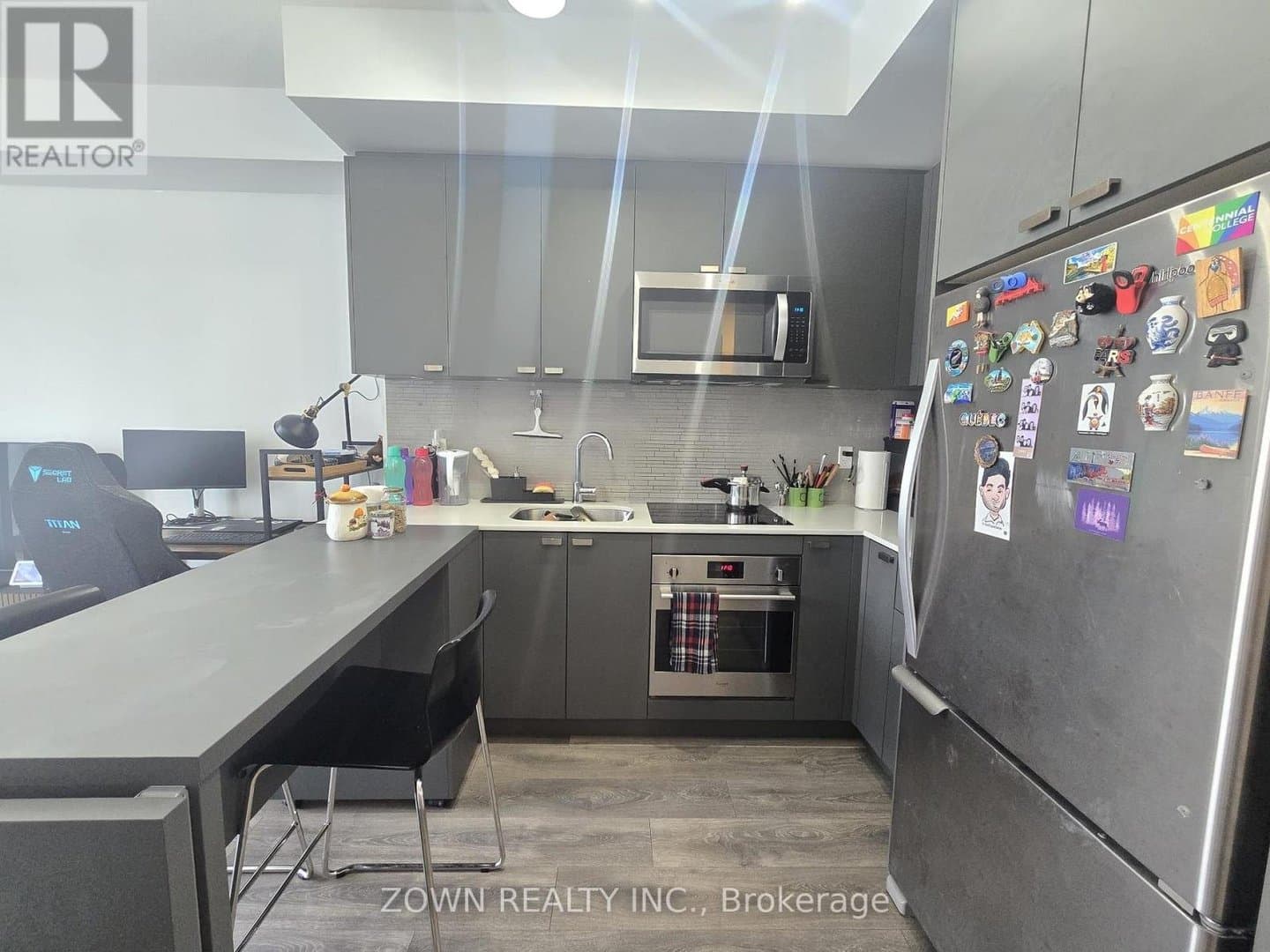 56 Forest Manor Road - Photo 3