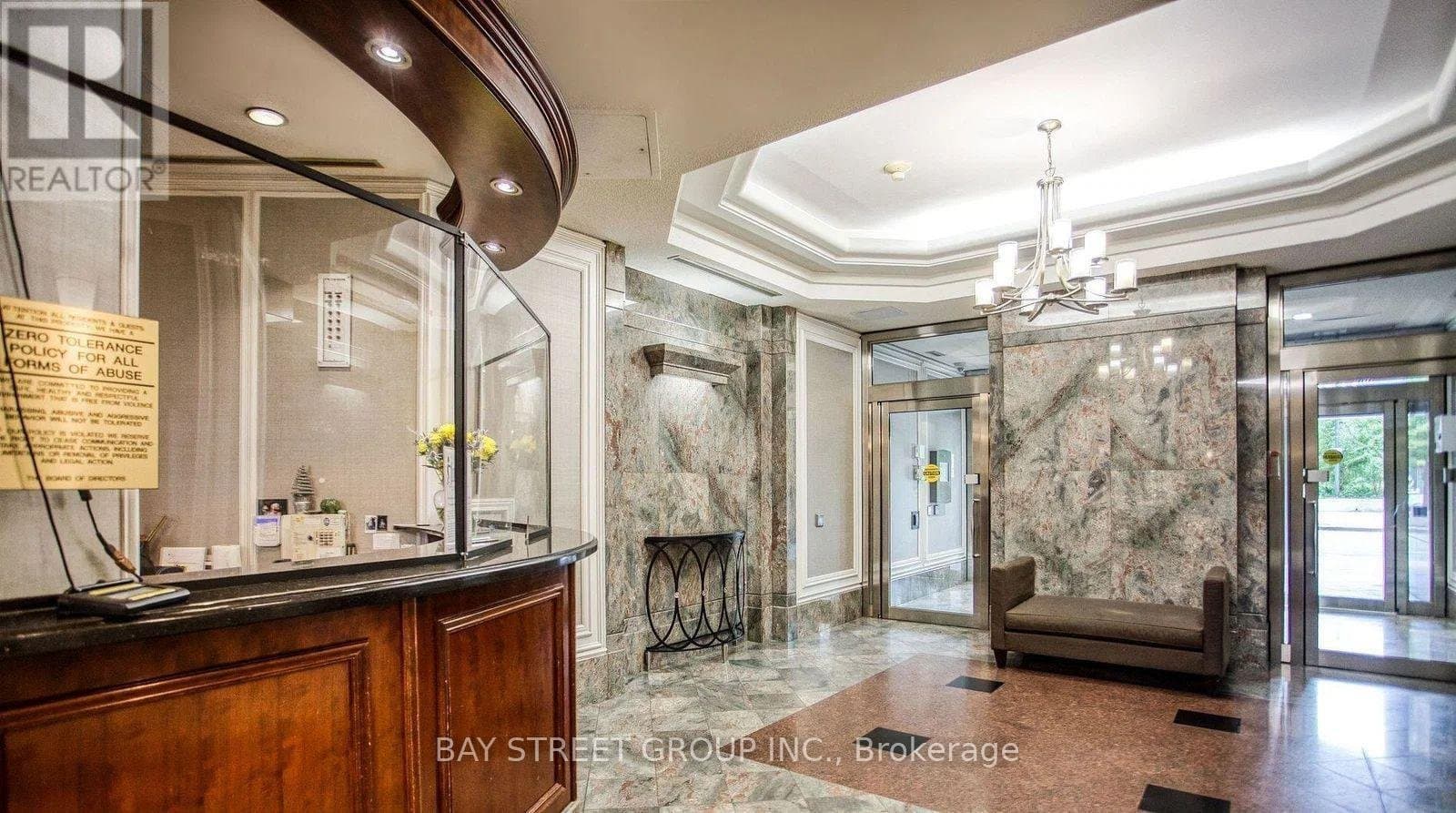 24 Wellesley Street - Photo 3