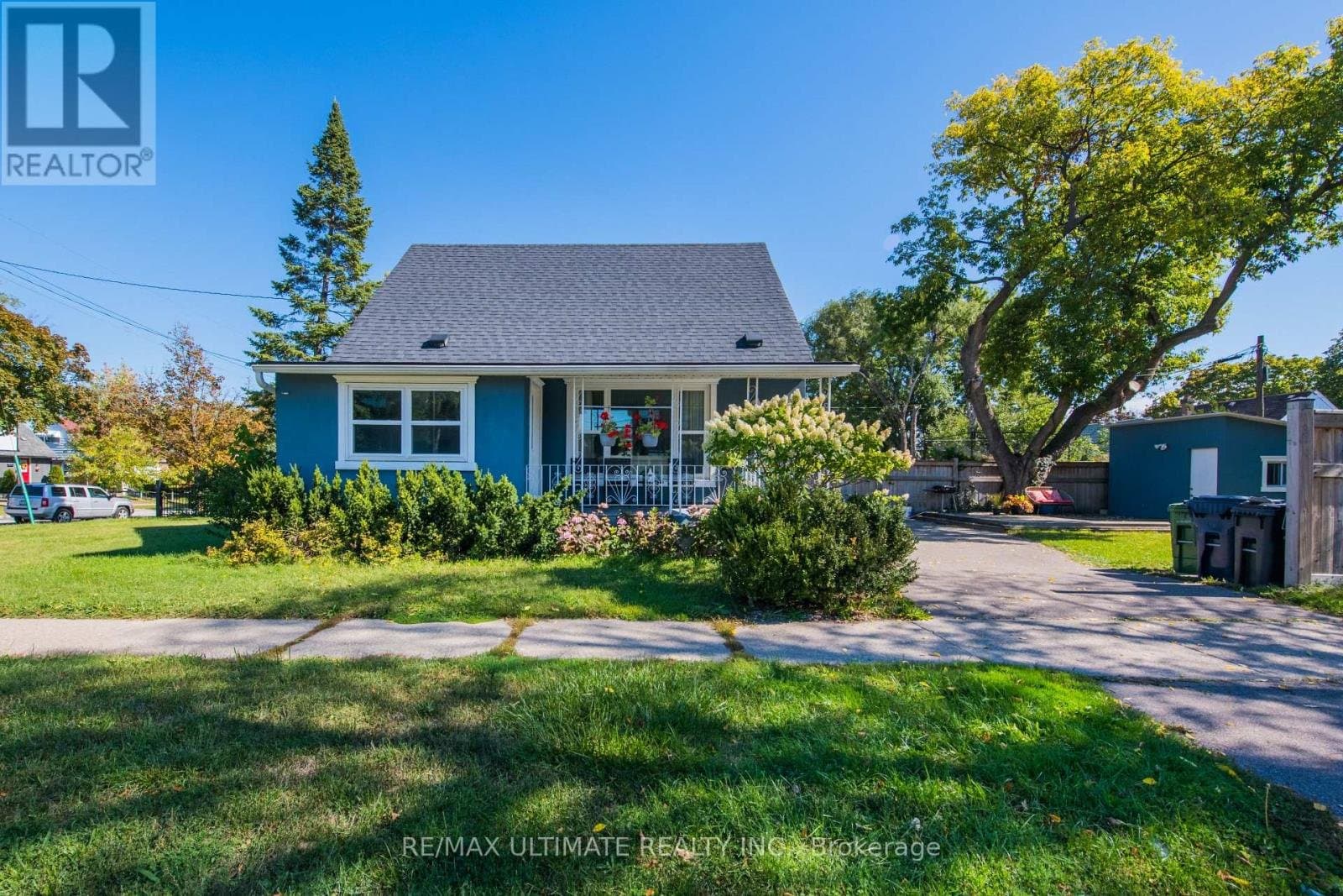 5 Burrard Road - Photo 1