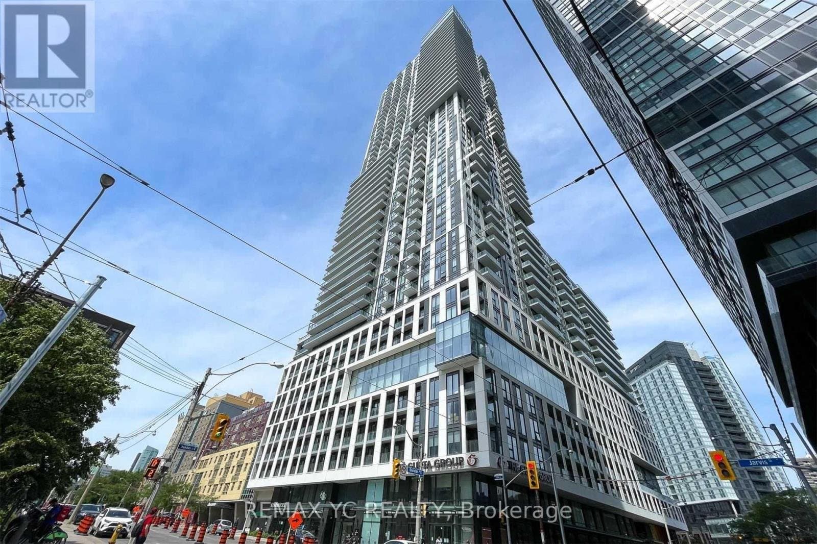 251 Jarvis Street - Photo 1