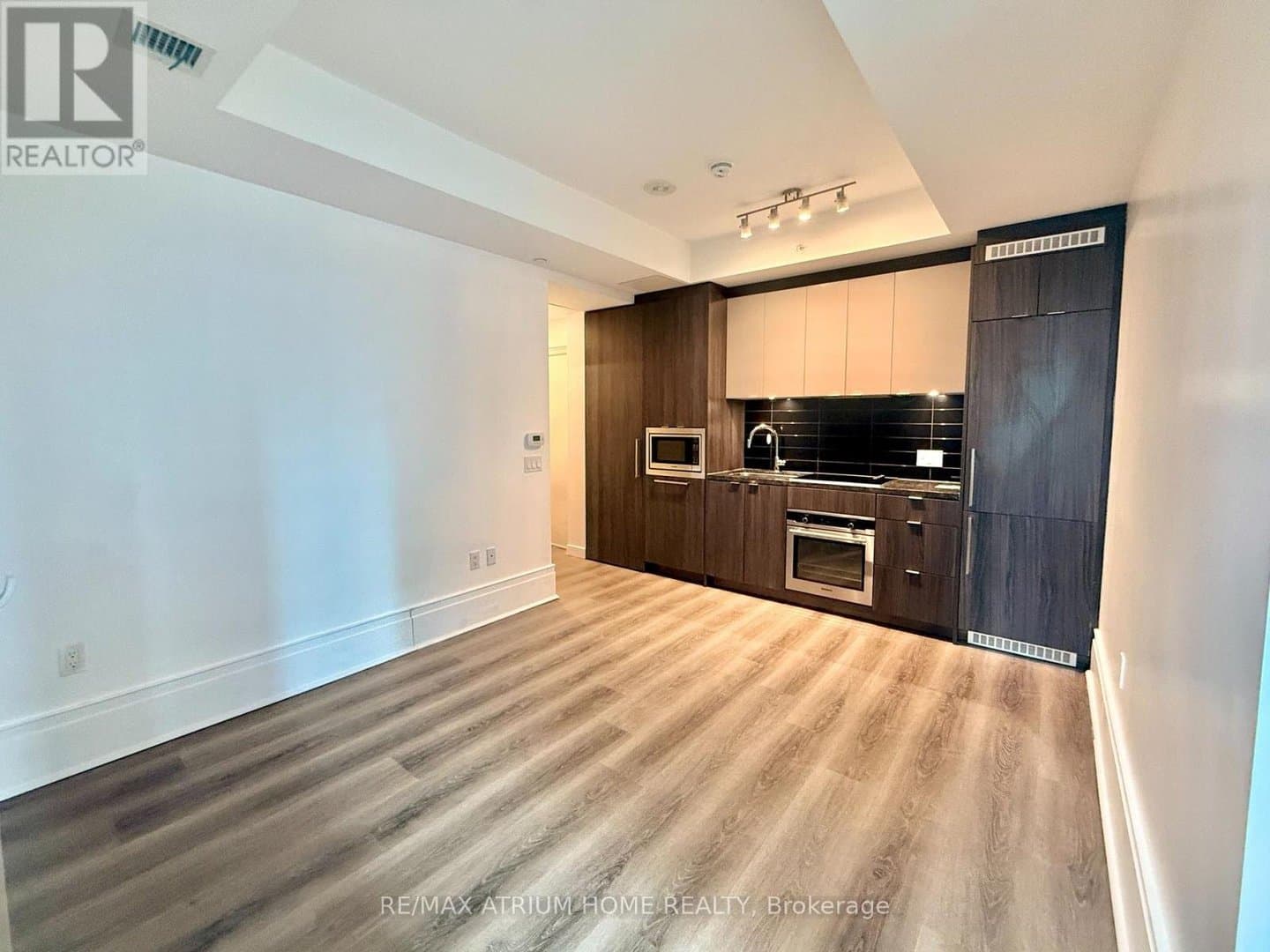 115 Blue Jays Way - Photo 4
