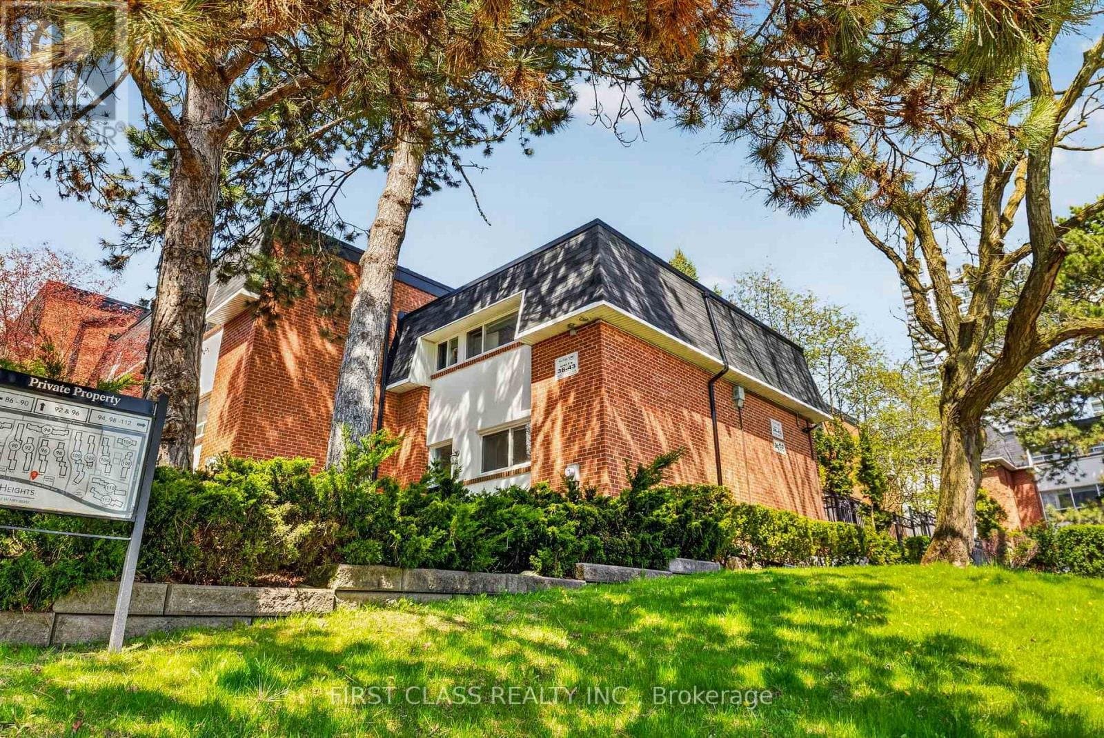 96 George Henry Boulevard - Photo 4