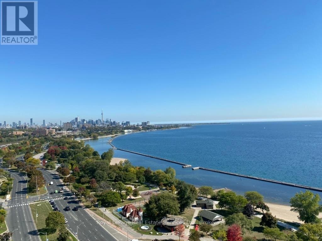 1928 Lake Shore Boulevard - Photo 3