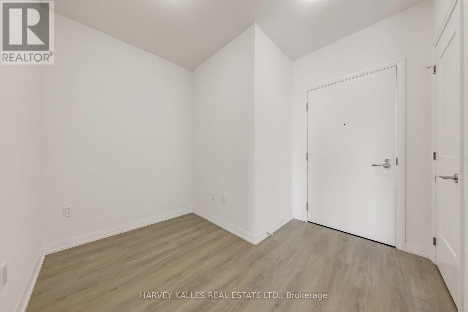 50 Dunfield Avenue - Photo 4
