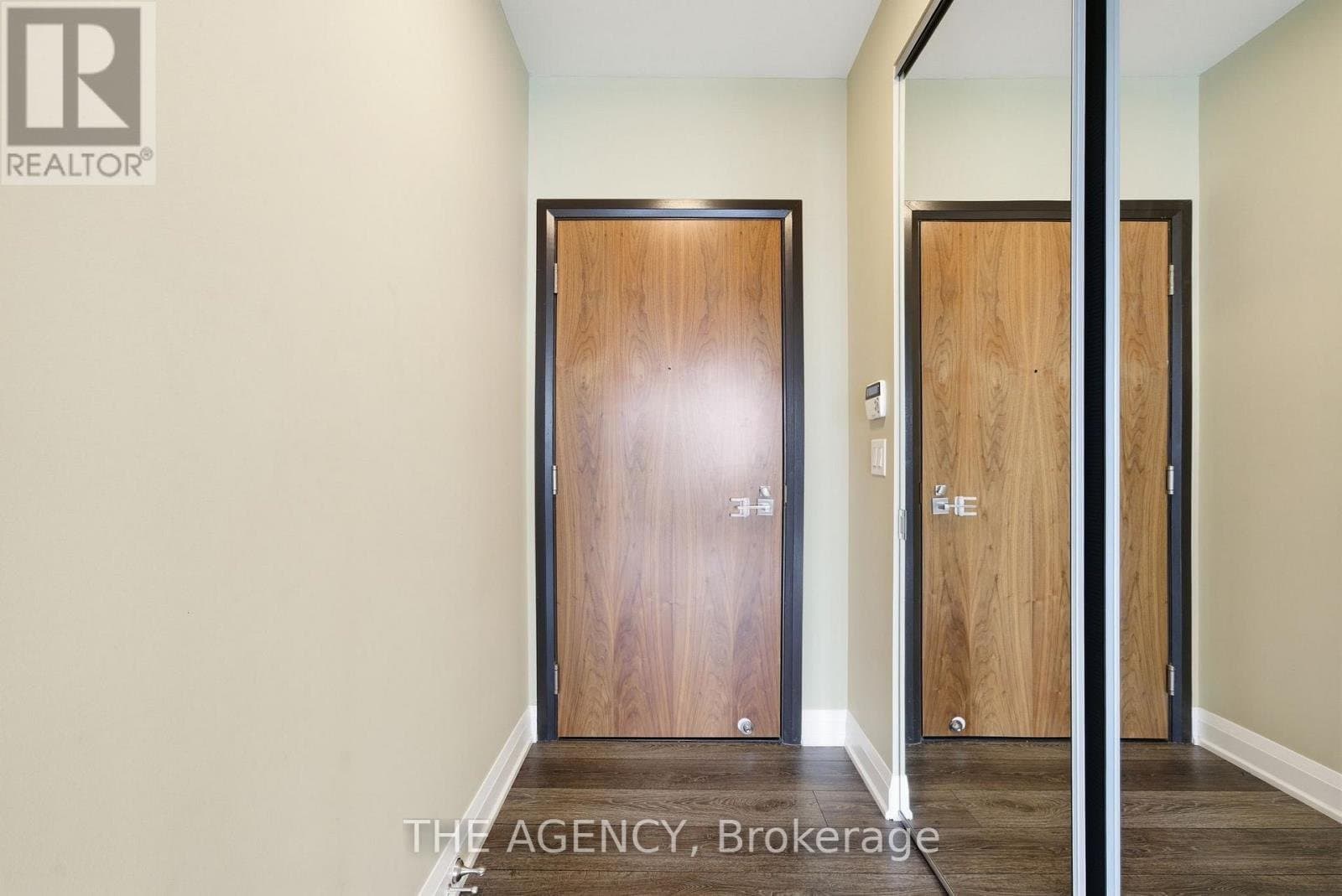 36 Park Lawn Road - Photo 2