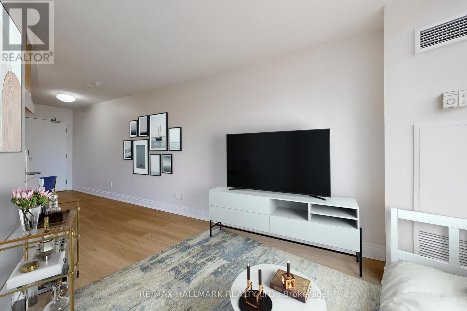 650 Queens Quay W - Photo 2