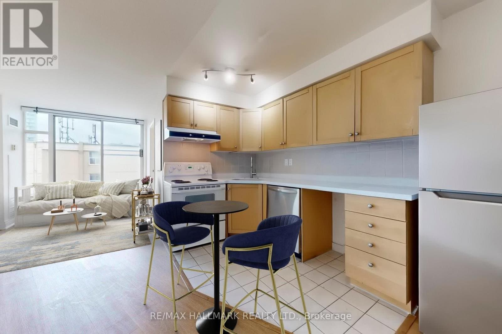 650 Queens Quay W - Photo 3