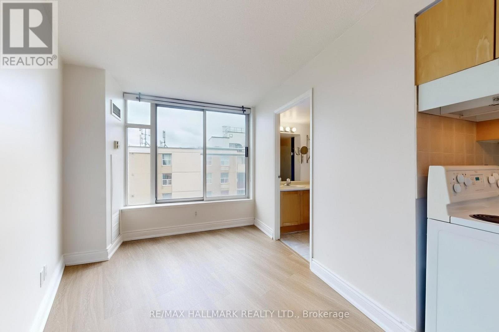650 Queens Quay W - Photo 4