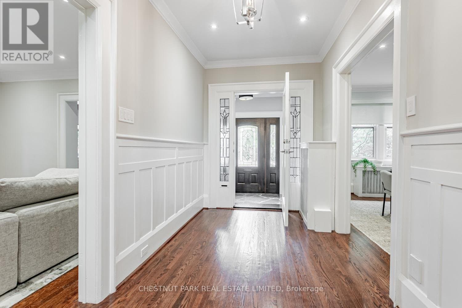 43 Oriole Parkway - Photo 3
