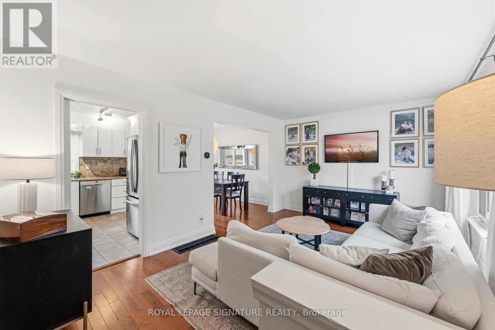 32 Althea Road - Photo 3