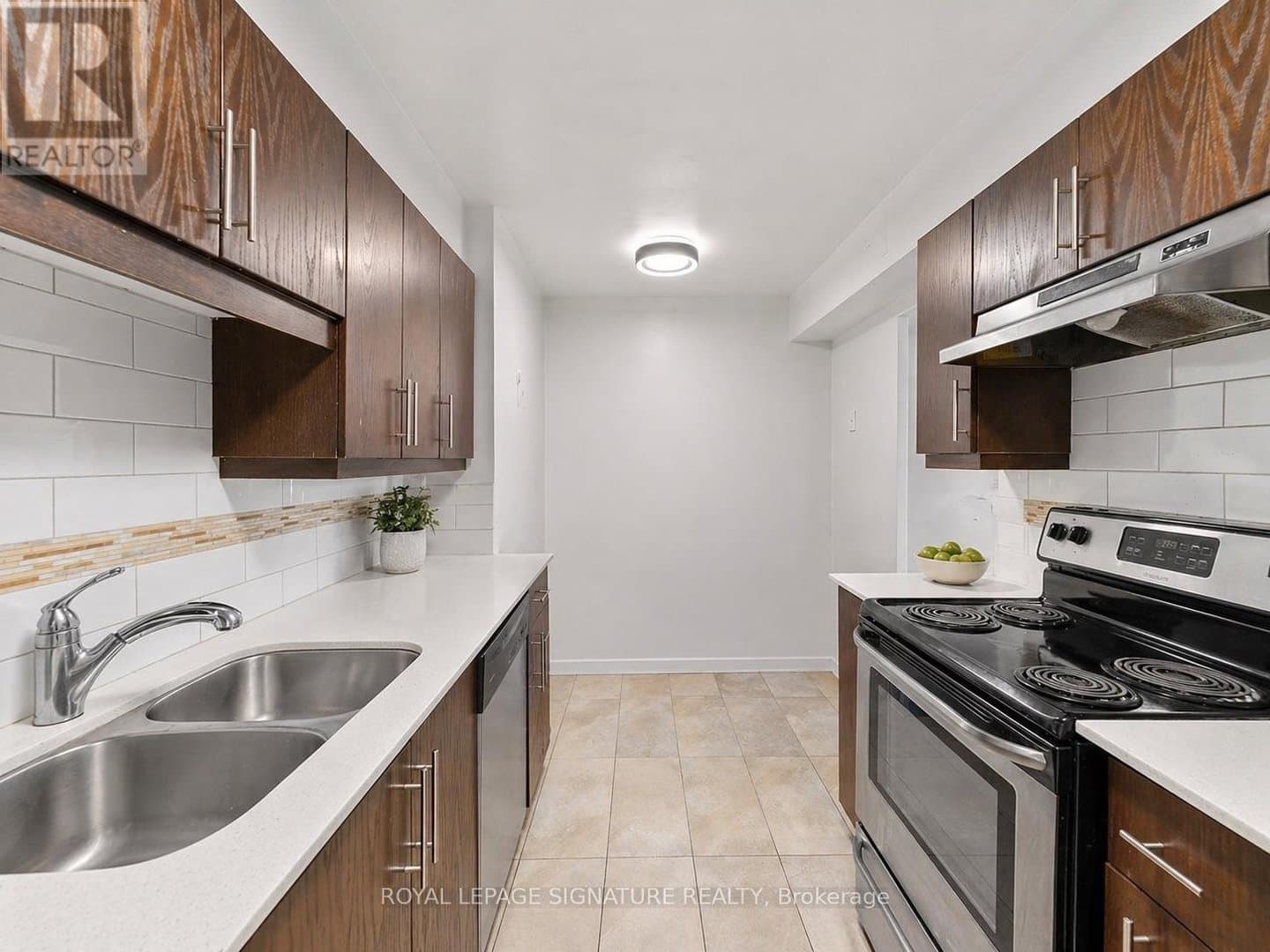 2825 Islington Avenue - Photo 4