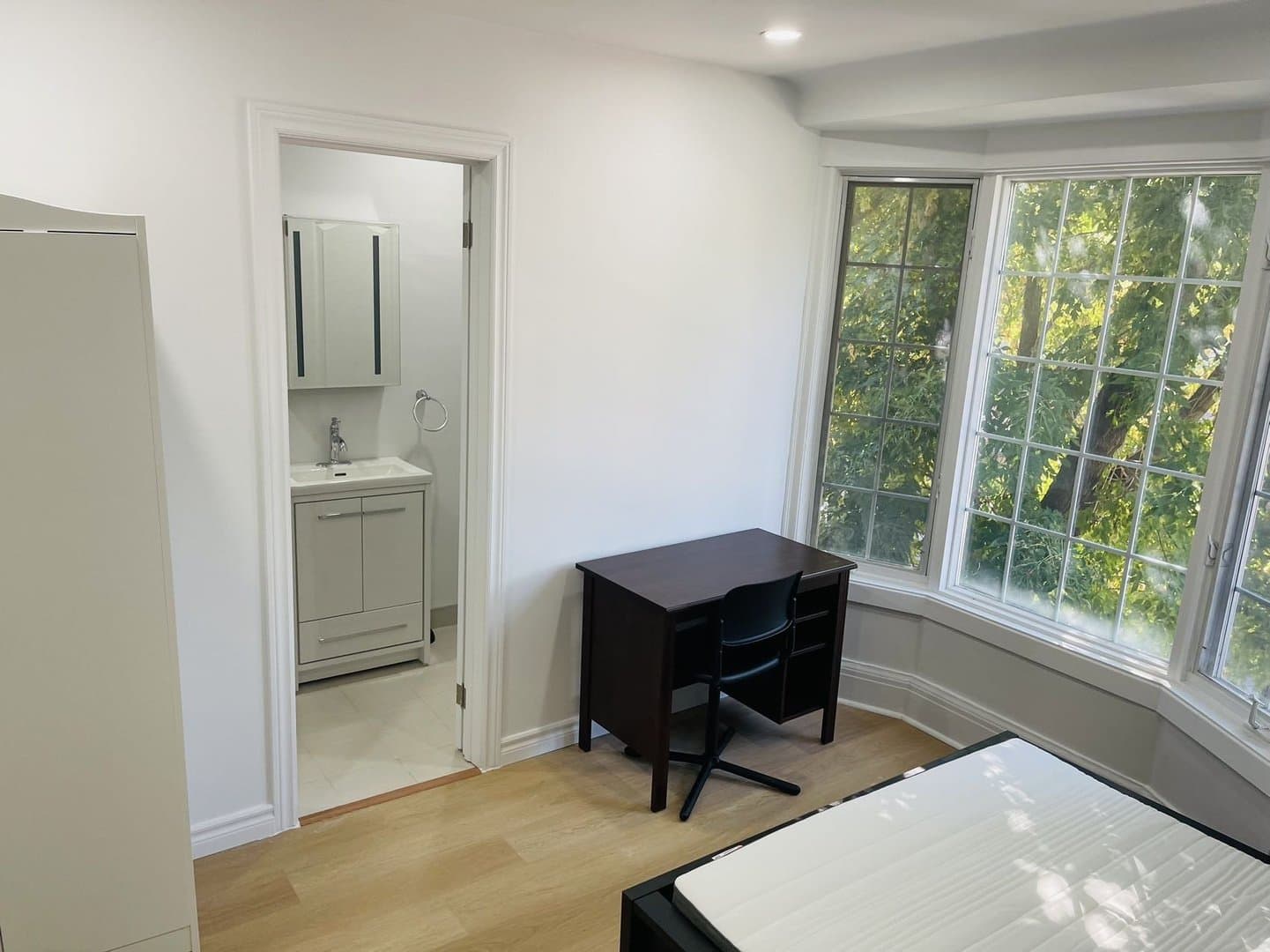 4 Follis Avenue - Photo 4