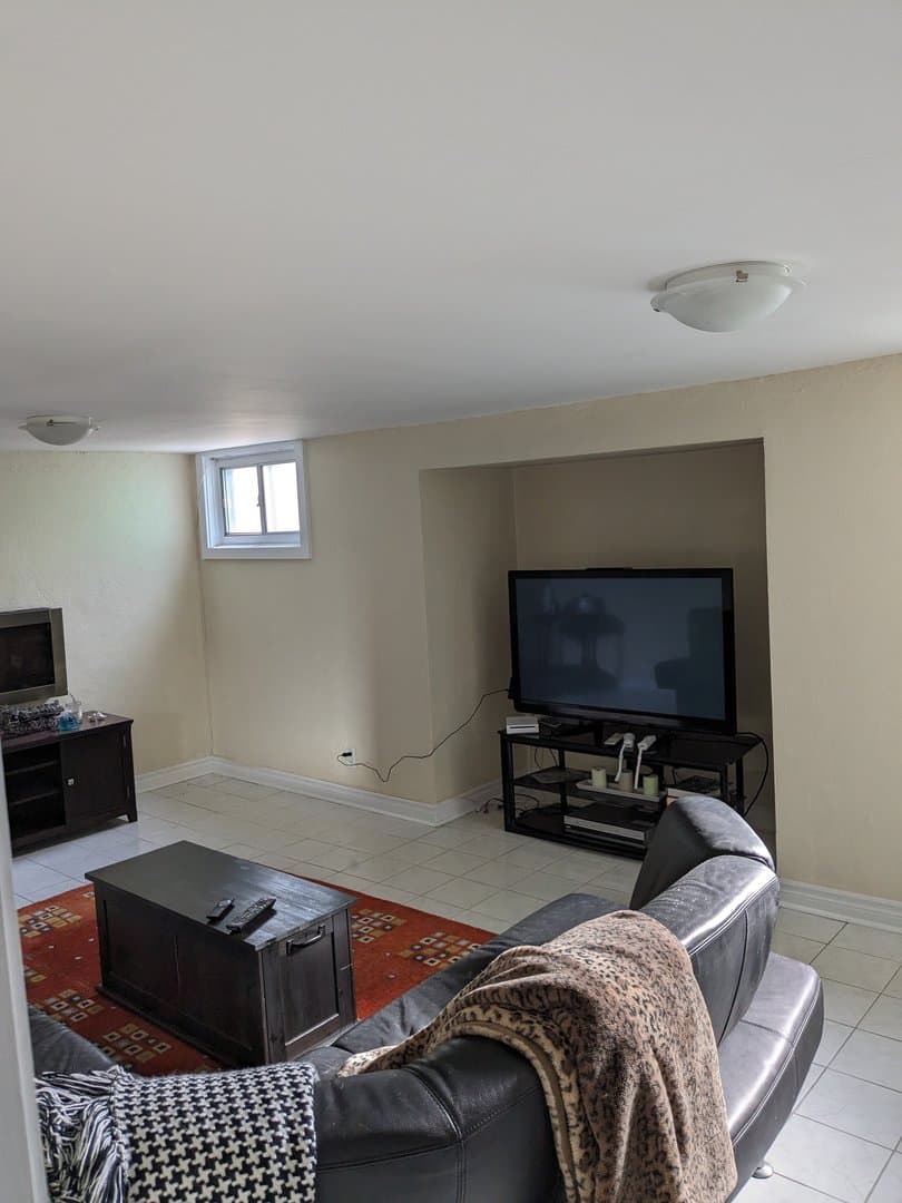 695 Kingston Road - Photo 4