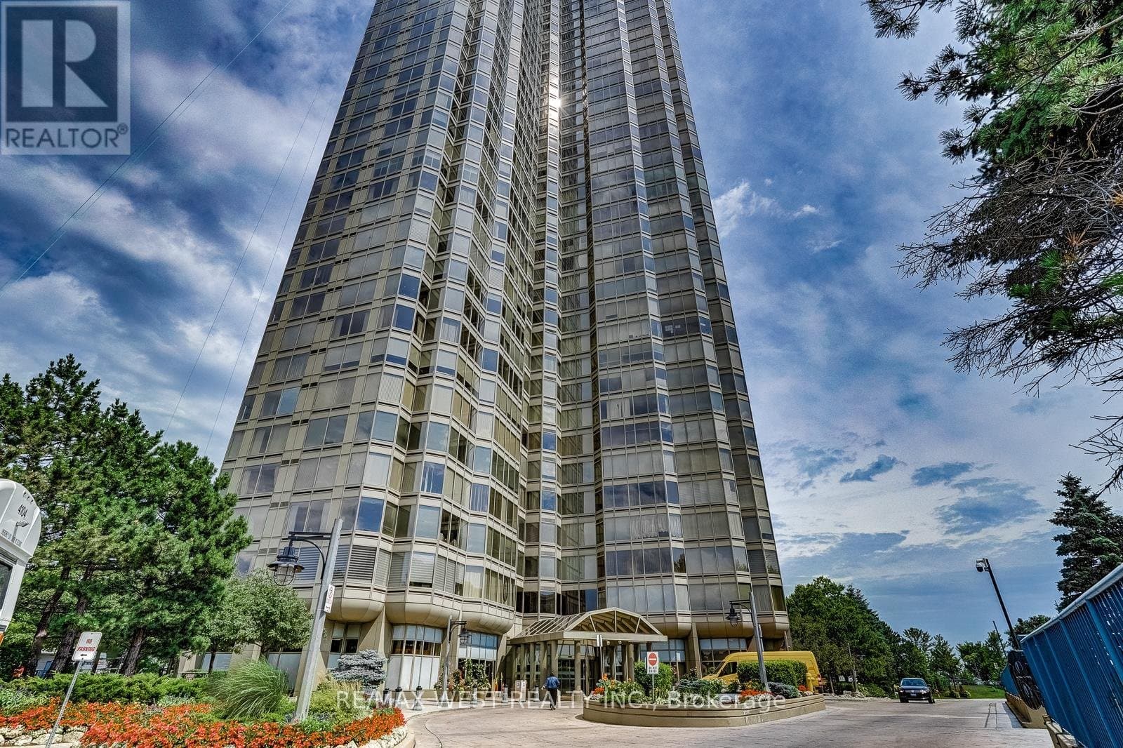 1 Palace Pier Court - Photo 4