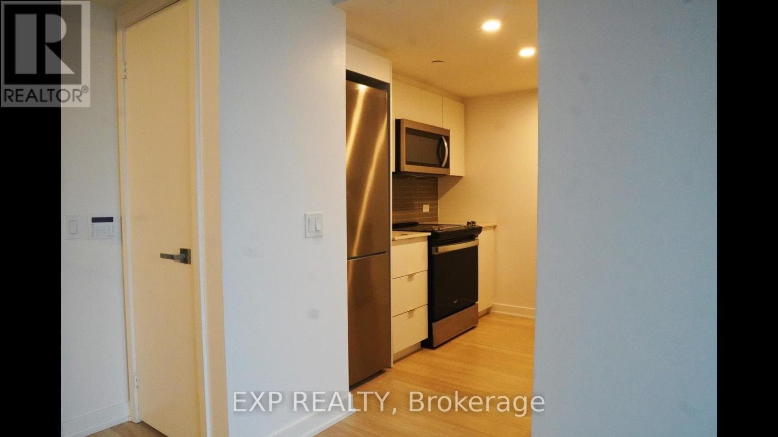 30 Tretti Way - Photo 3