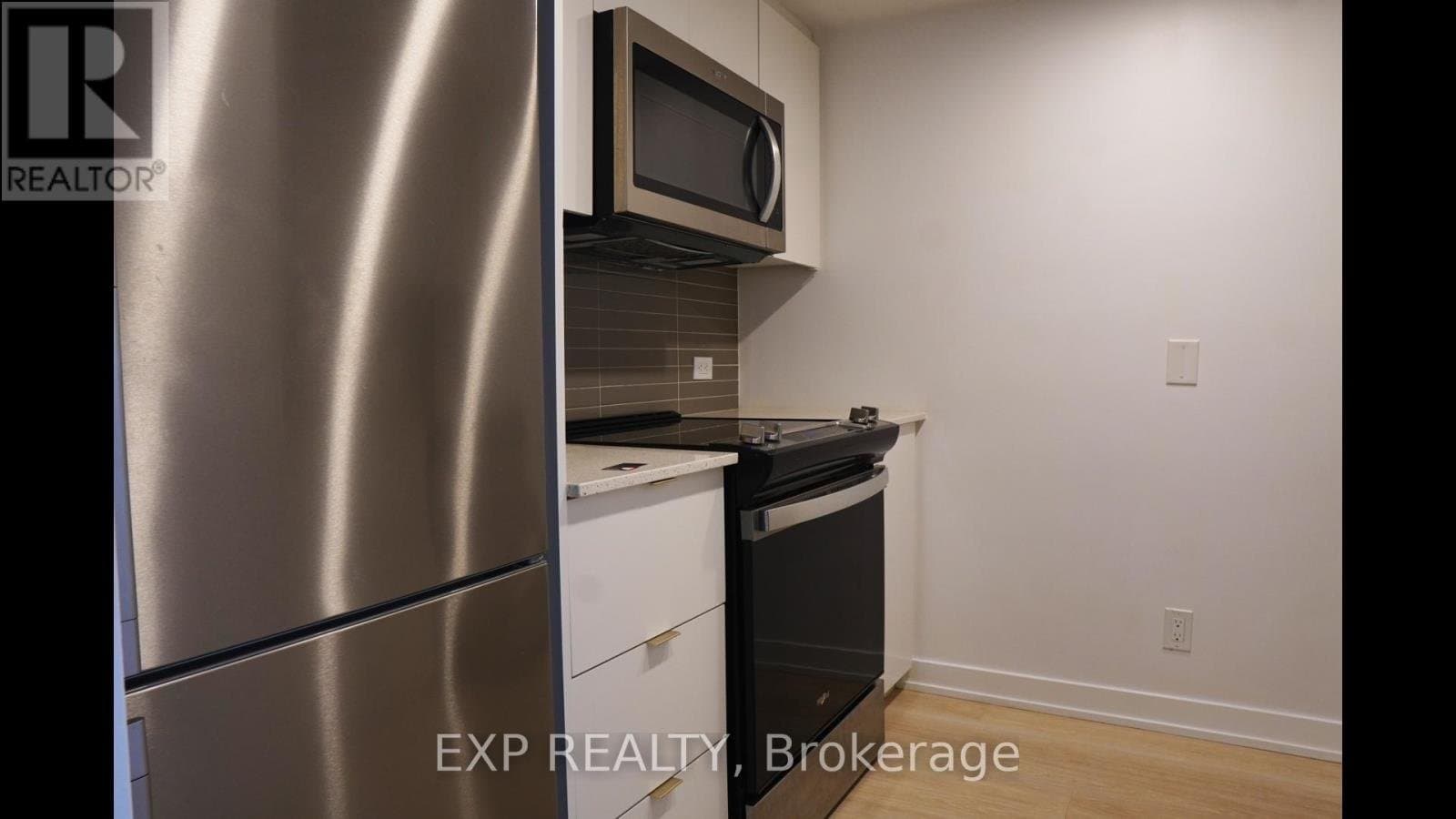 30 Tretti Way - Photo 4