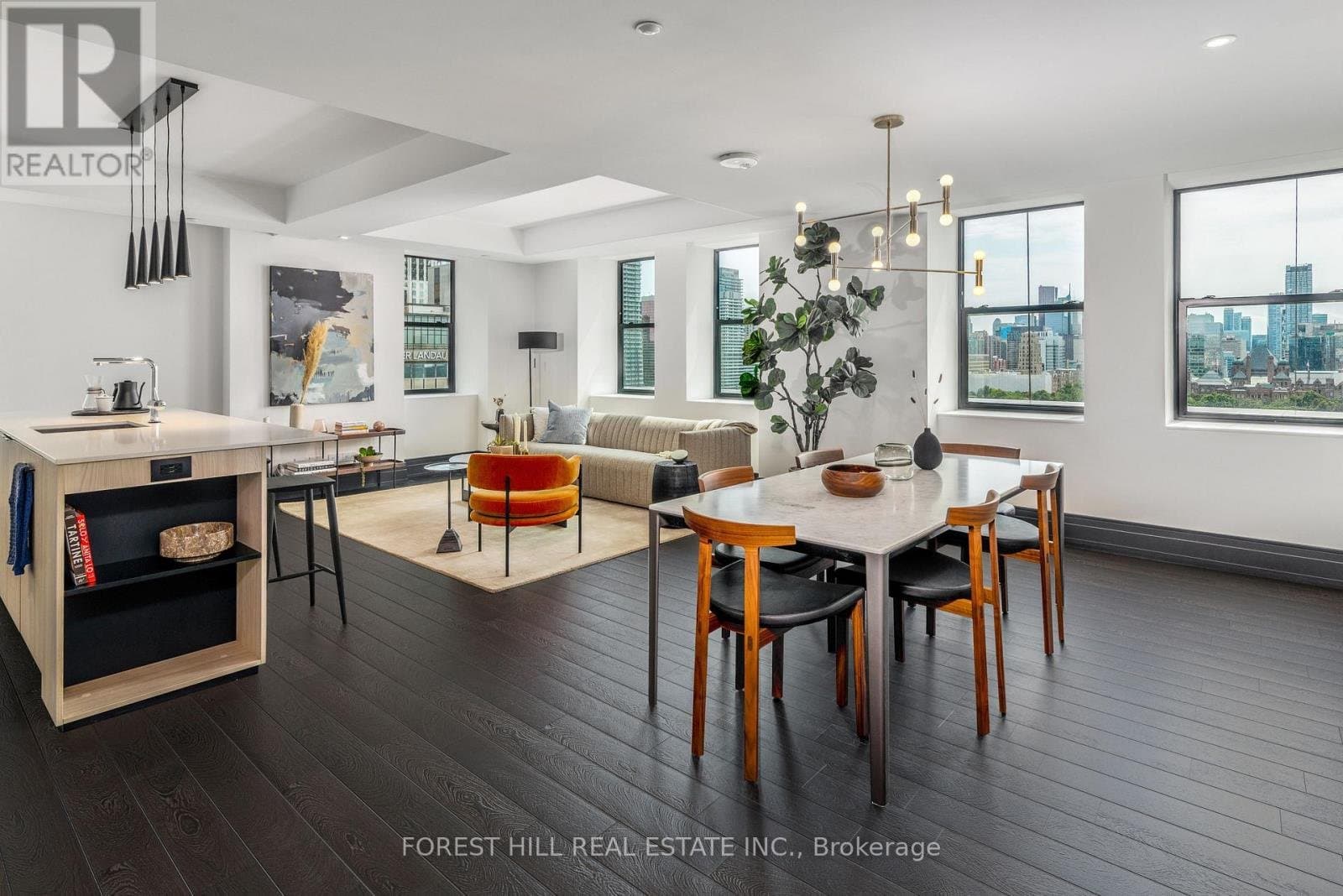2 Avenue Road - Photo 1