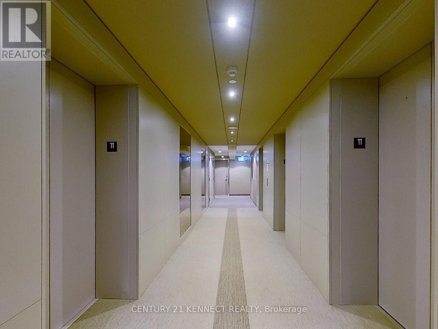 100 Harbour Street - Photo 2