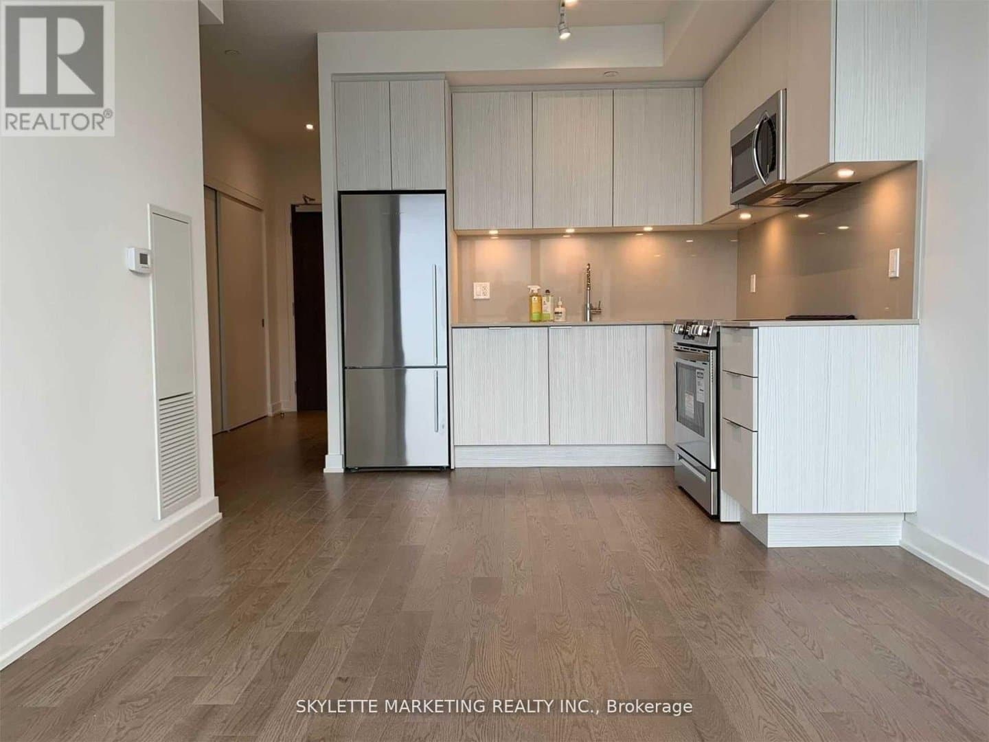 25 Richmond Street - Photo 2