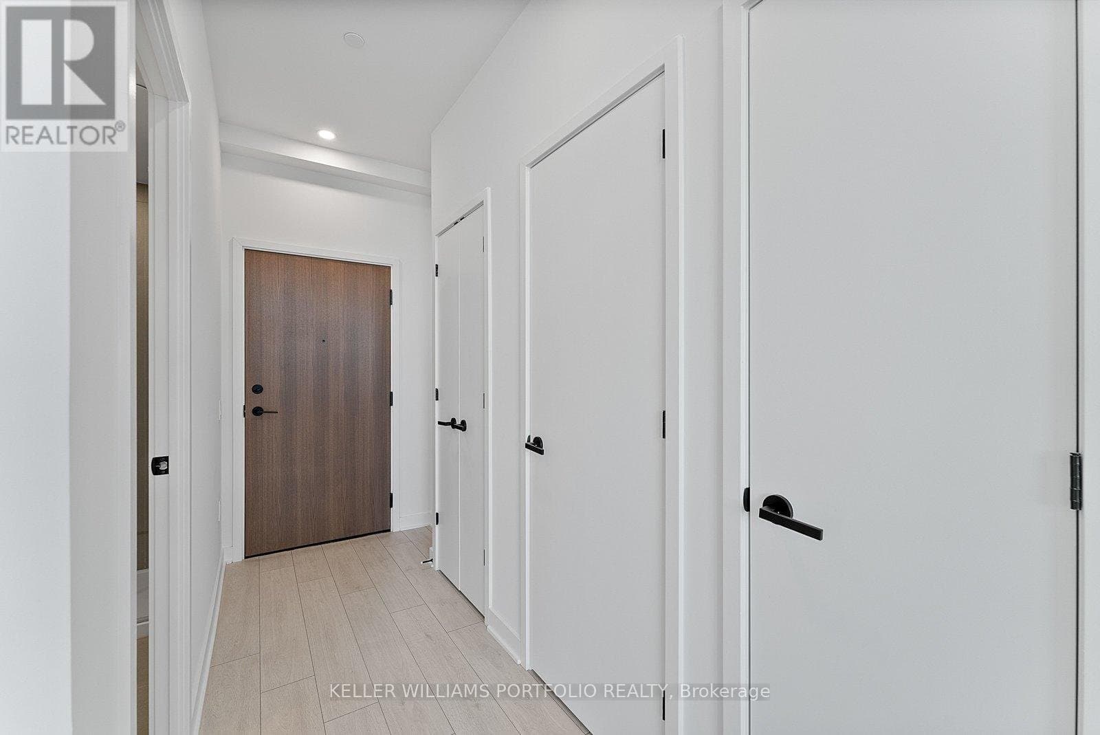55 Charles Street - Photo 4