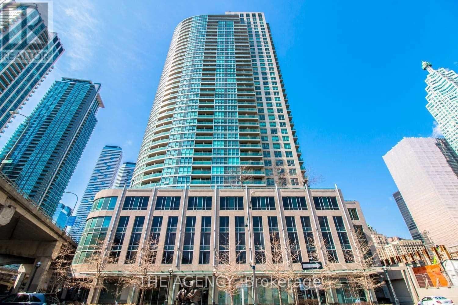 18 Yonge Street