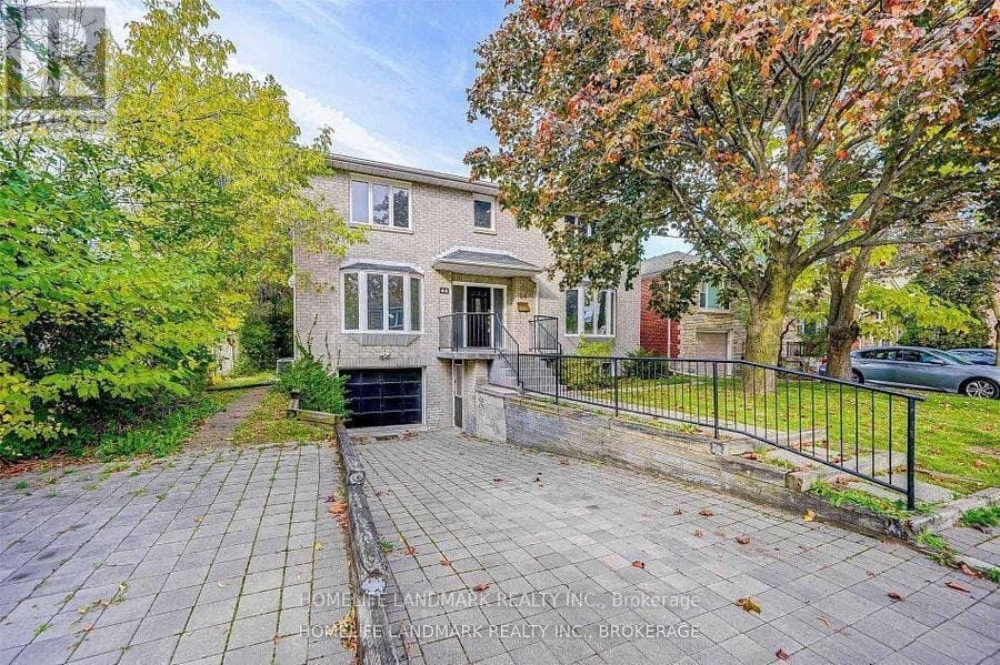 44 Frontenac Avenue