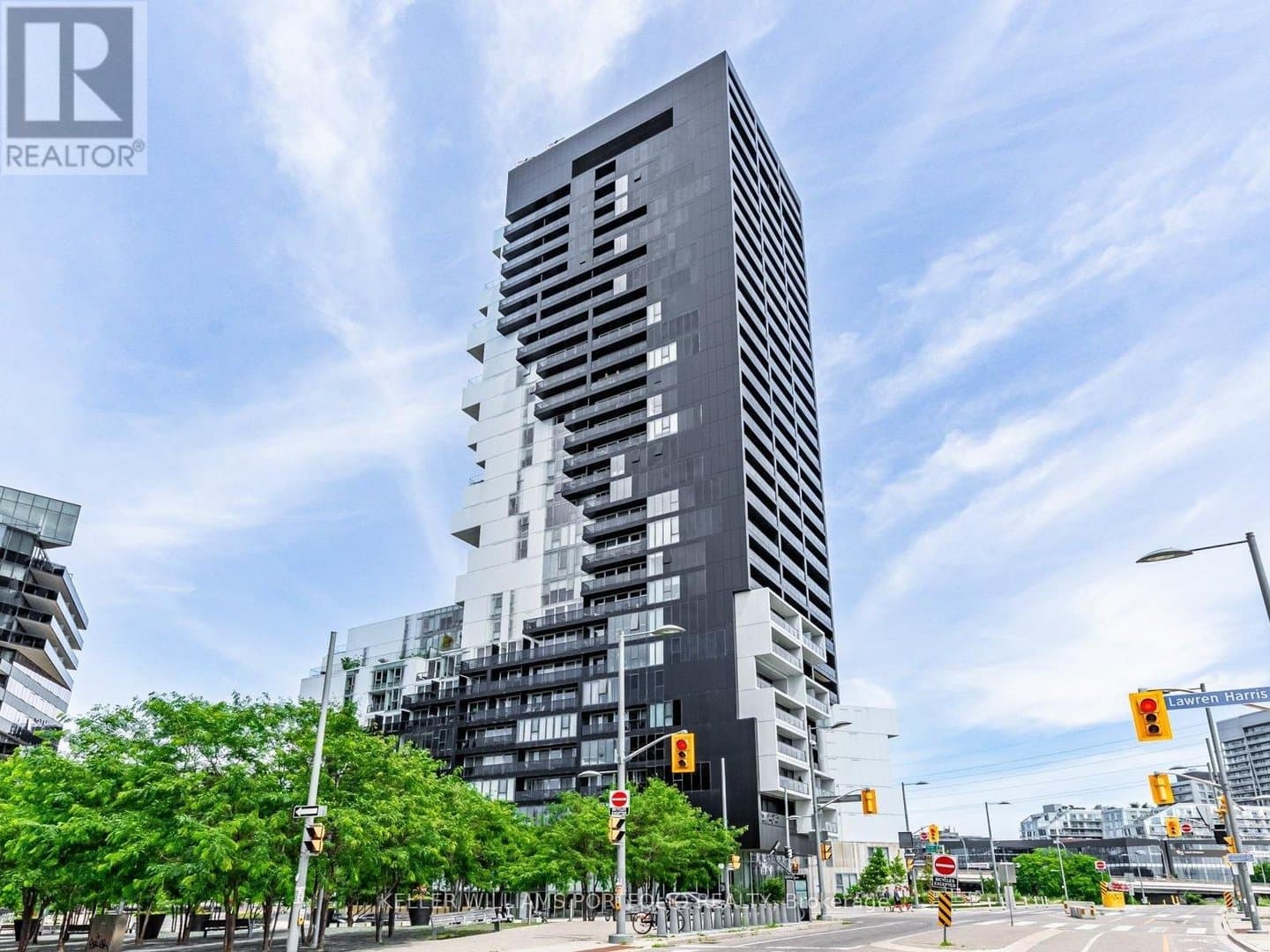 170 Bayview Avenue - Photo 1