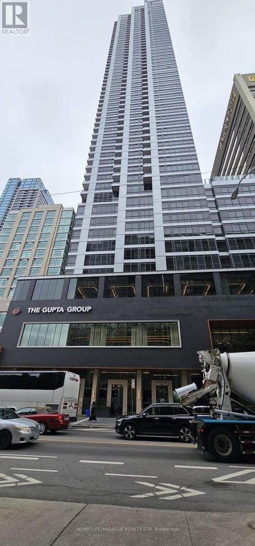 395 Bloor Street - Photo 1