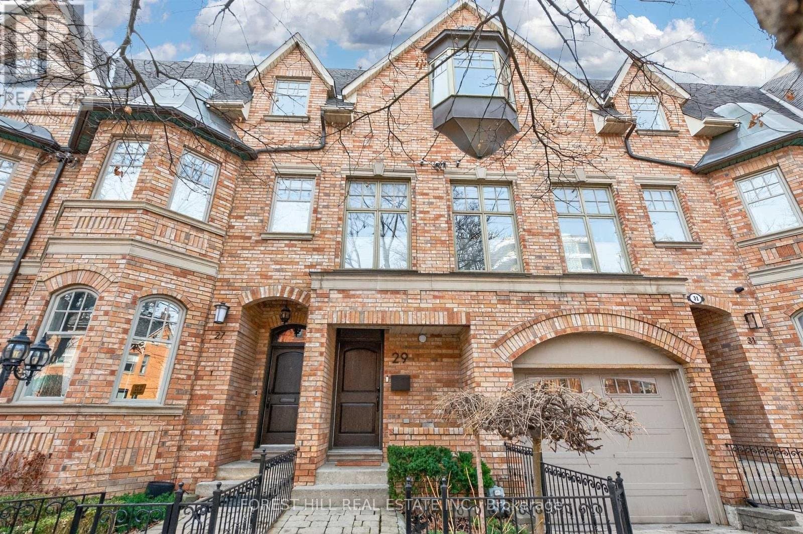 29 Webster Avenue - Photo 1