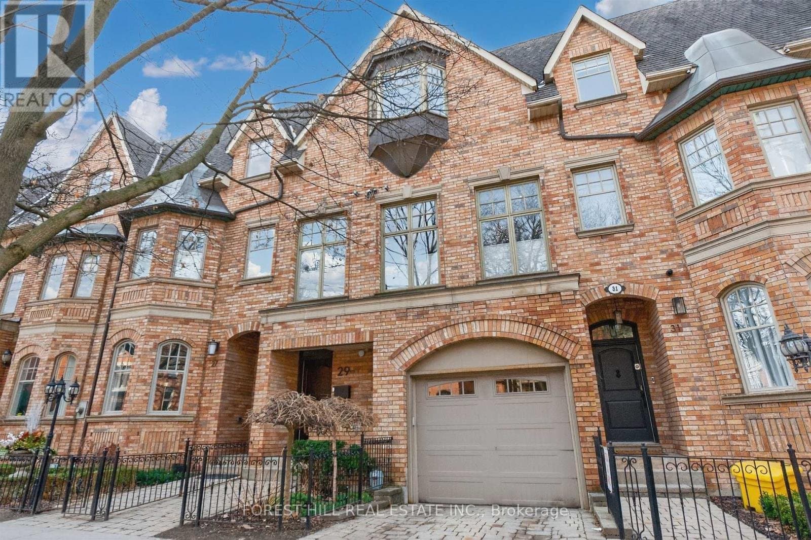 29 Webster Avenue - Photo 2