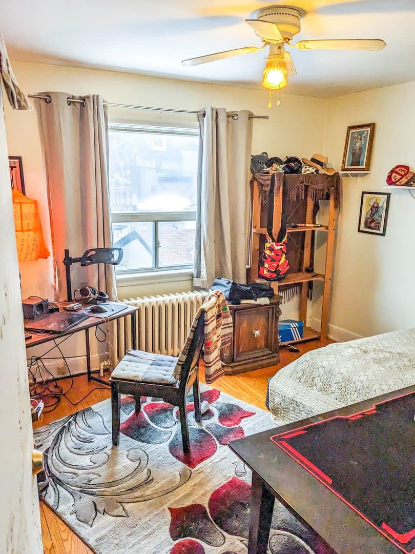 212 Barton Avenue - Photo 2