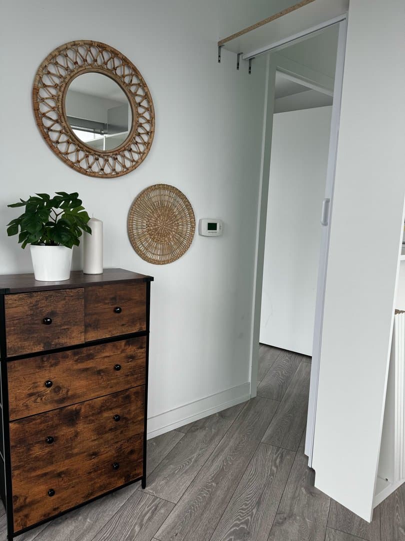 159 Wellesley Street East - Photo 3