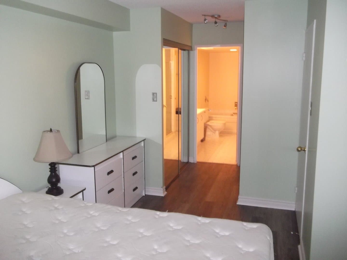 44 Saint Joseph Street - Photo 4
