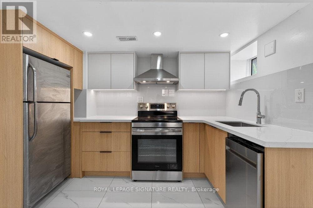 146 Coleridge Avenue - Photo 1