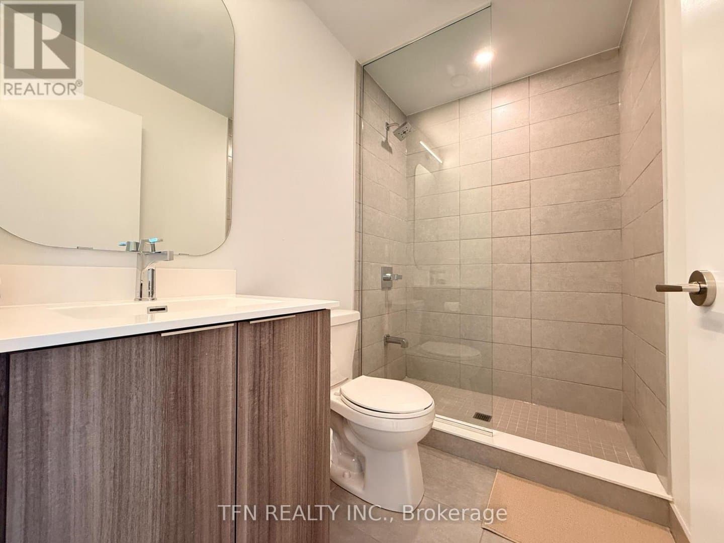 15 Richardson Street - Photo 2