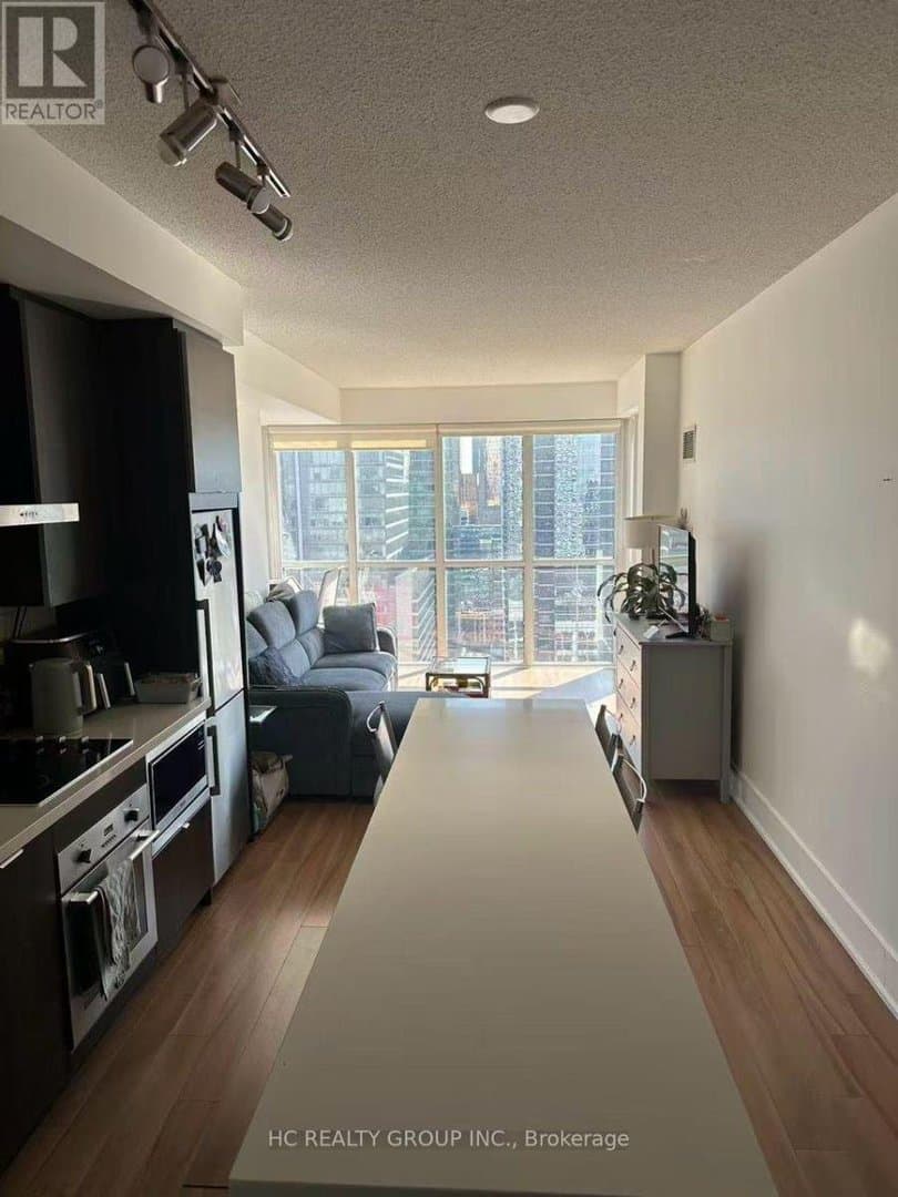 300 Front Street - Photo 4