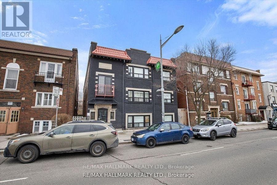 595 St Clair Avenue - Photo 3