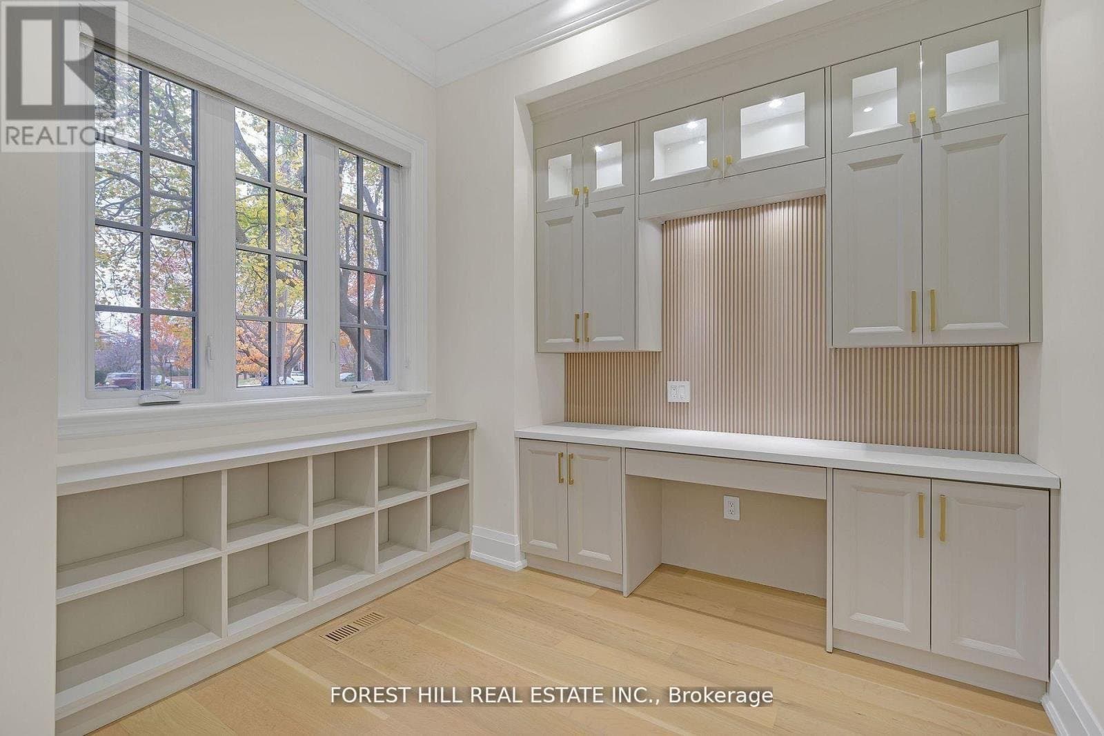 132 Lothian Avenue - Photo 4