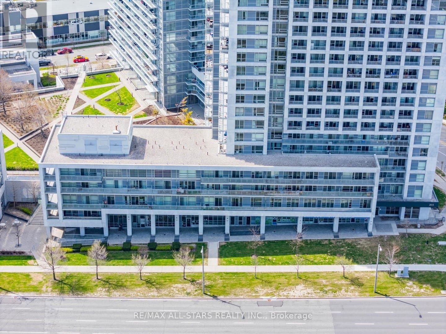2015 Sheppard Avenue - Photo 1