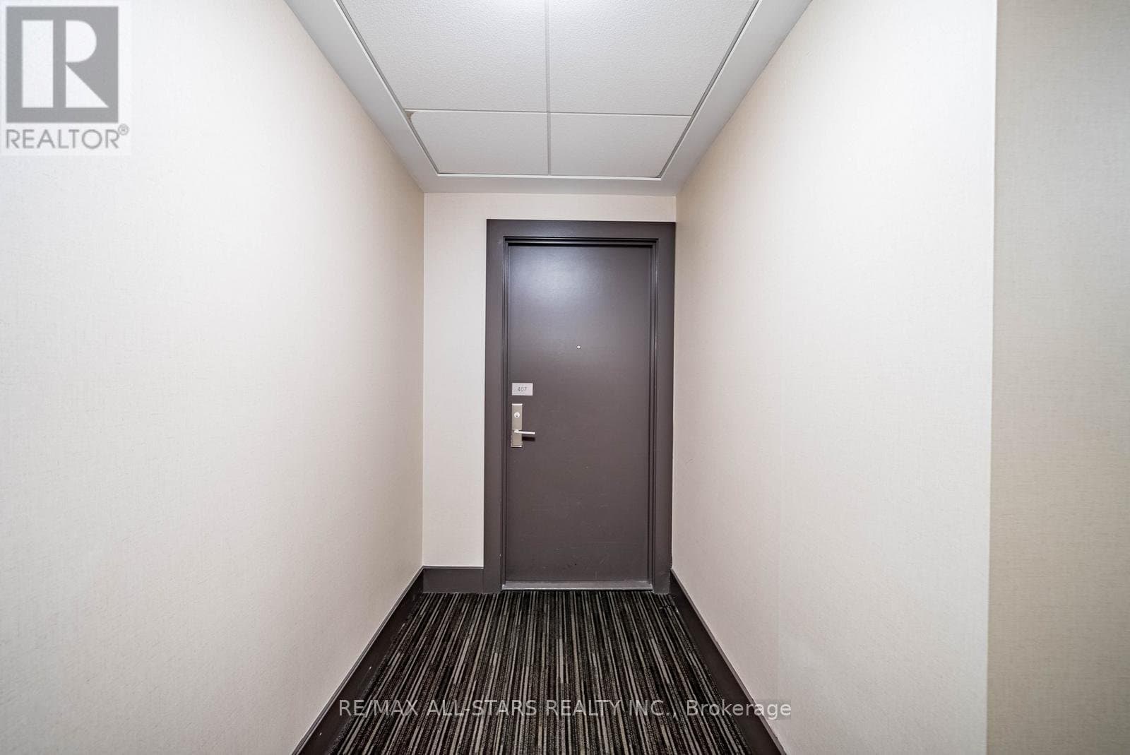 2015 Sheppard Avenue - Photo 3