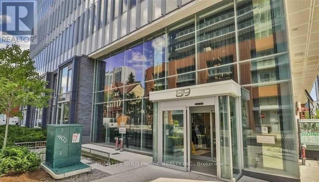 89 Mcgill Street - Photo 2