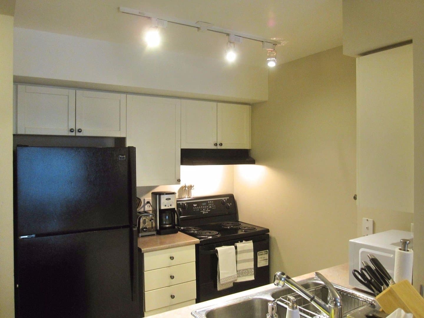 300 Balliol Street - Photo 3