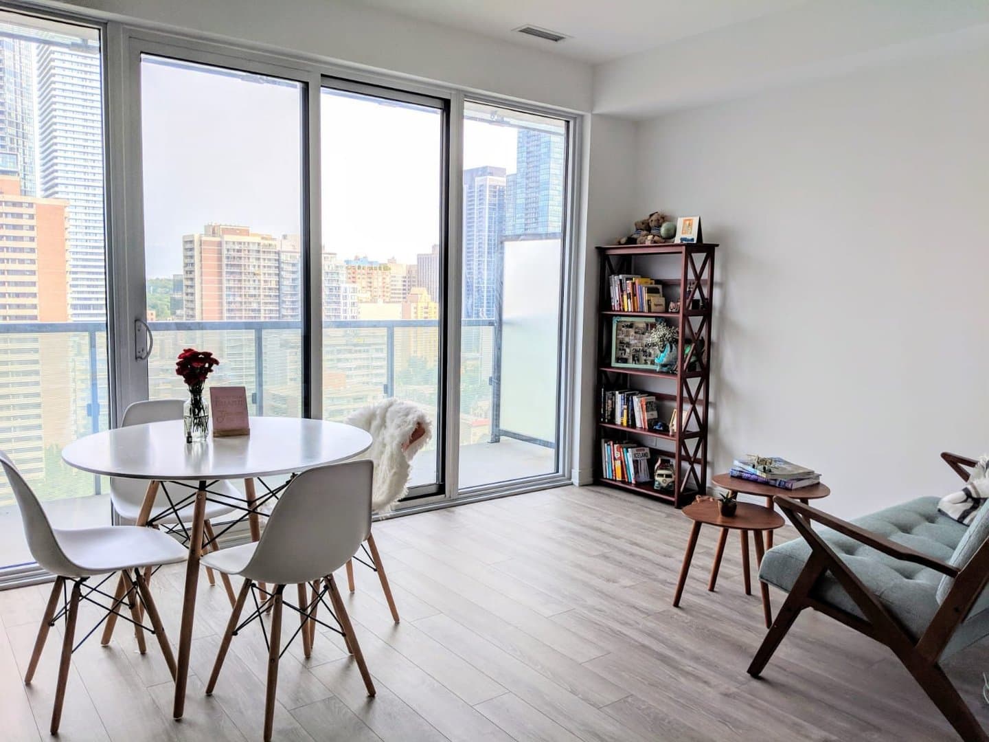 28 Wellesley Street East - Photo 1