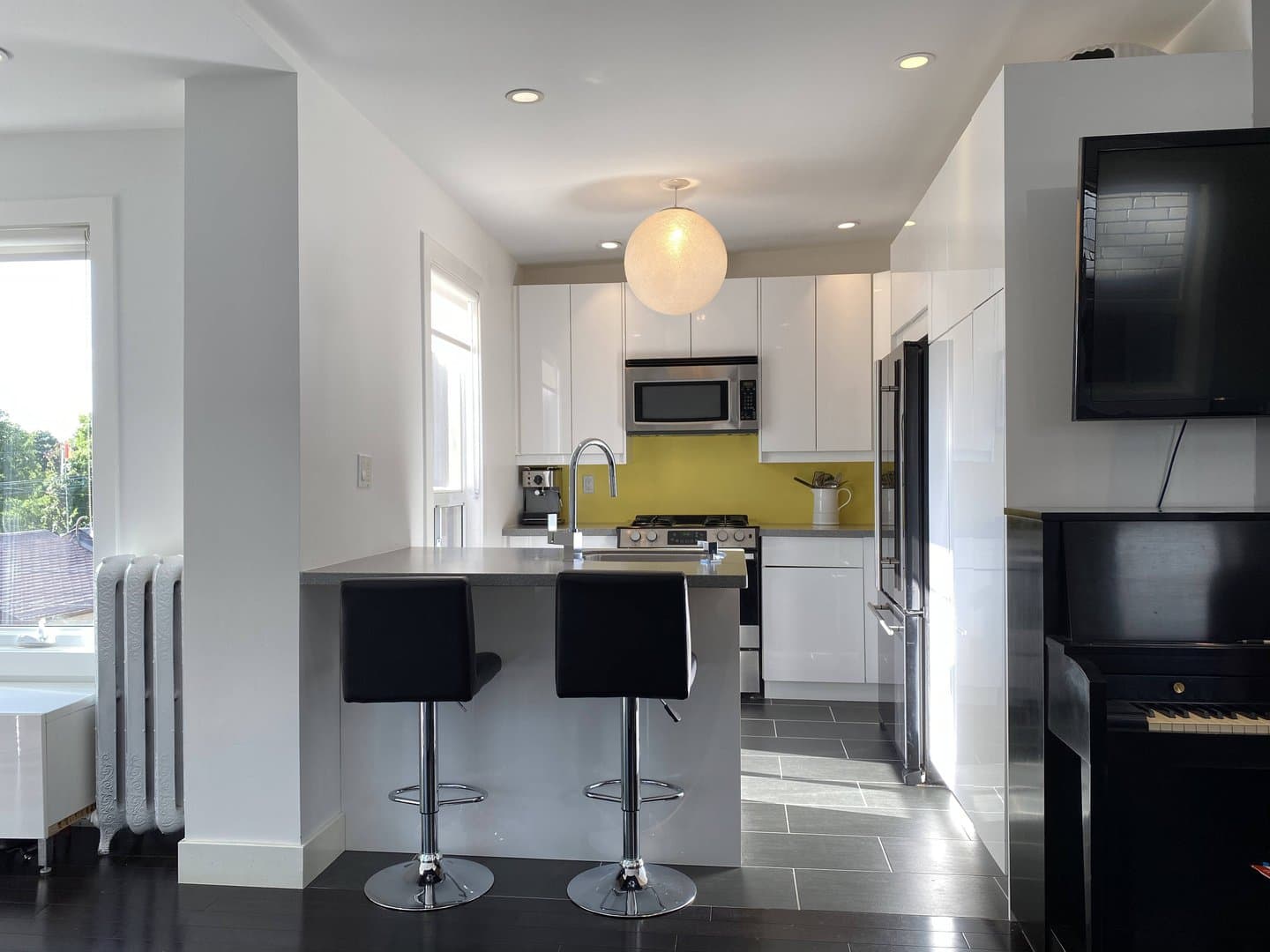 456 Grace Street - Photo 4