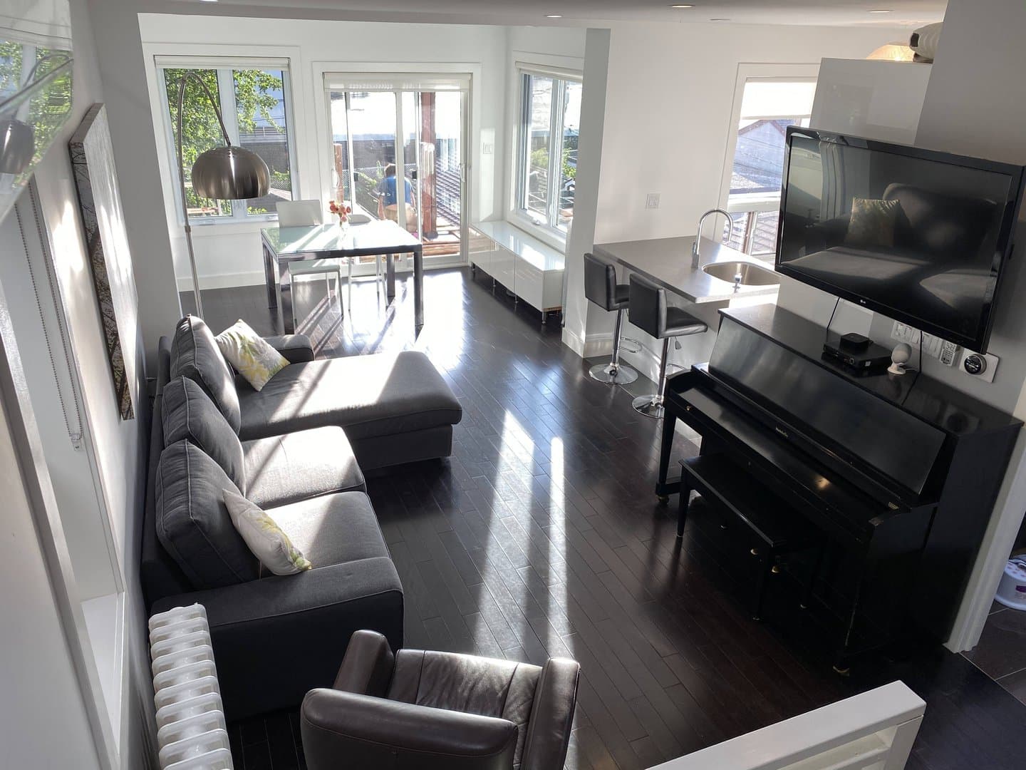 456 Grace Street - Photo 2