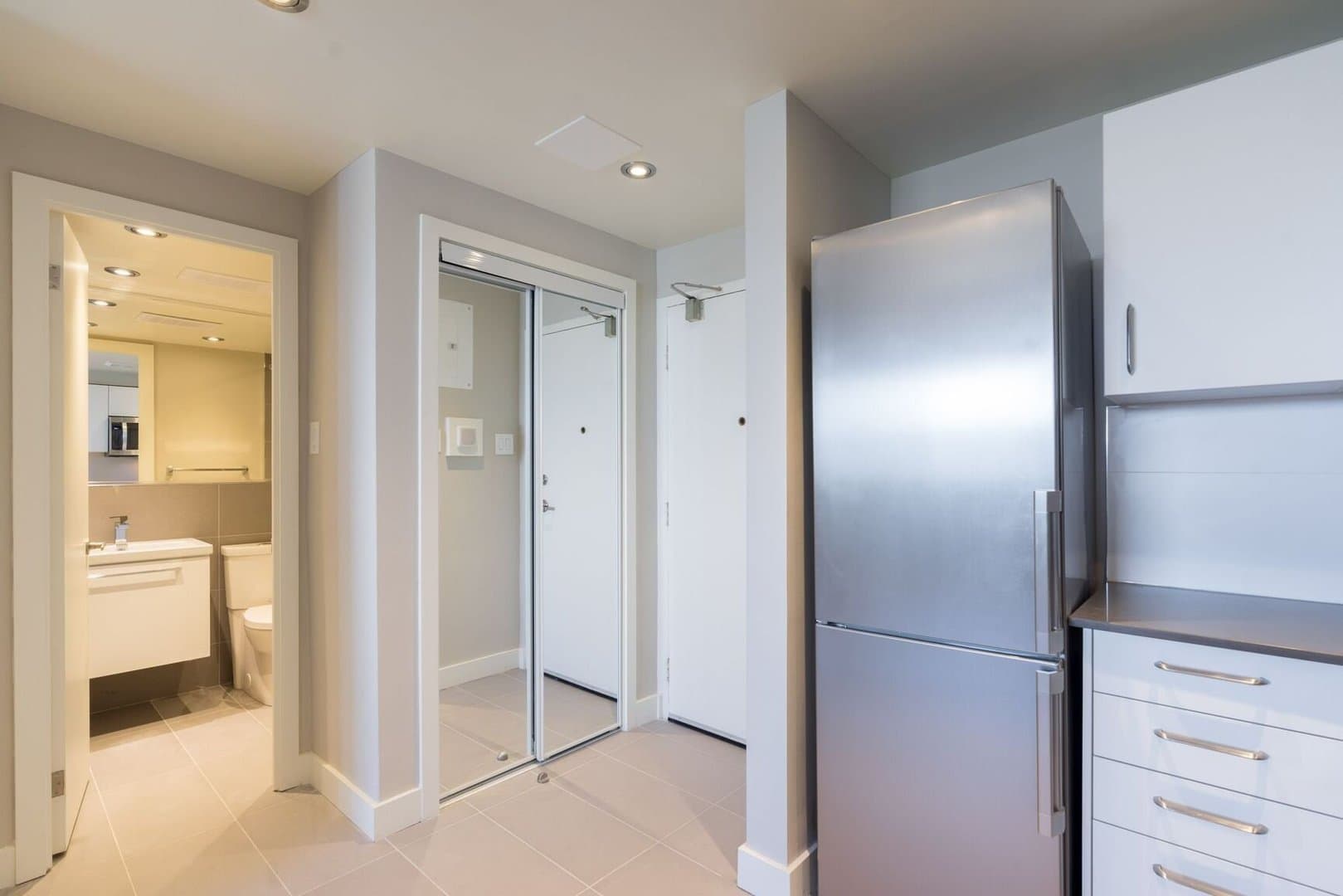 230 Oak Street - Photo 4
